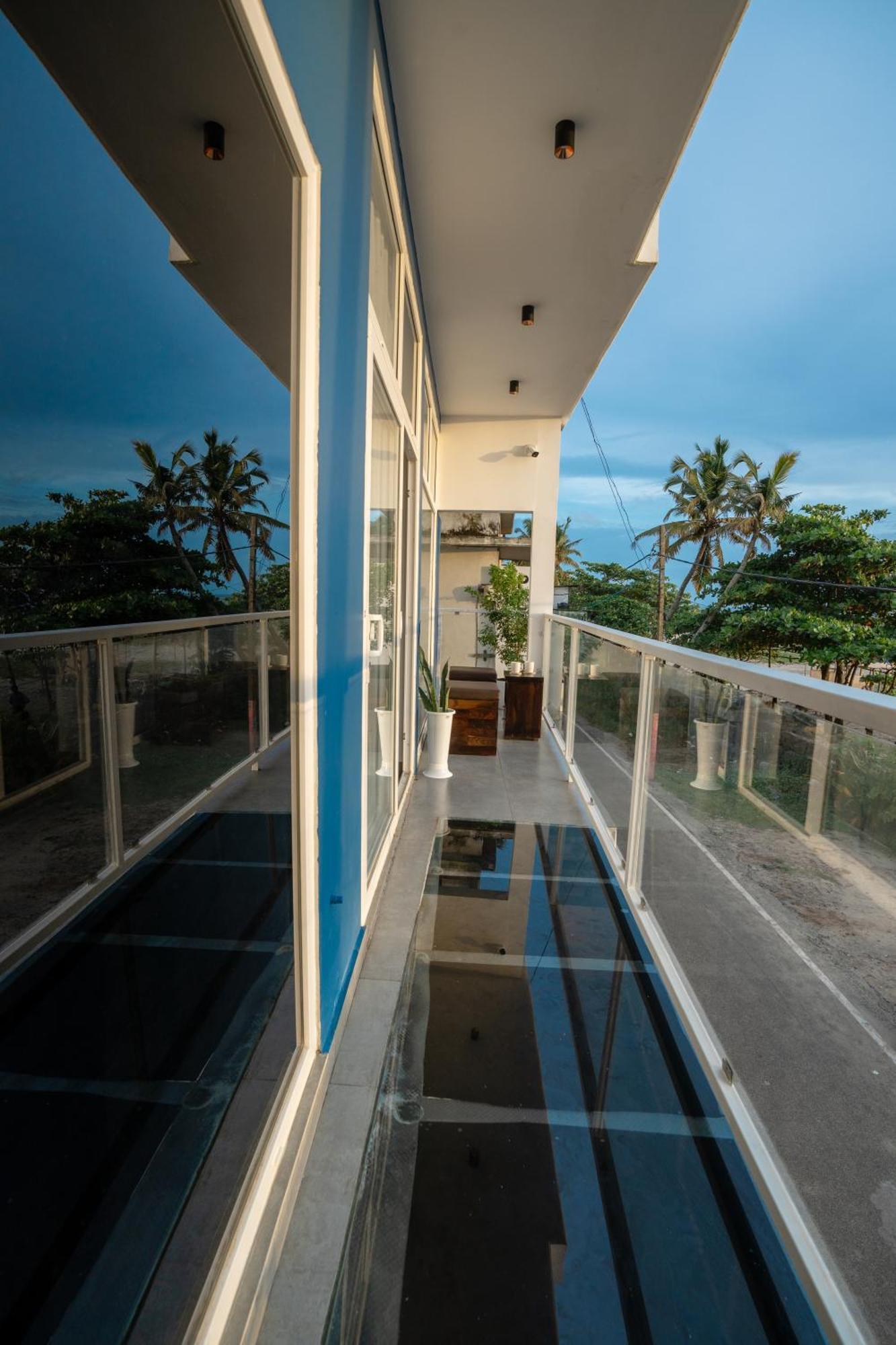 Akoya Beach Villa Alappuzha Экстерьер фото